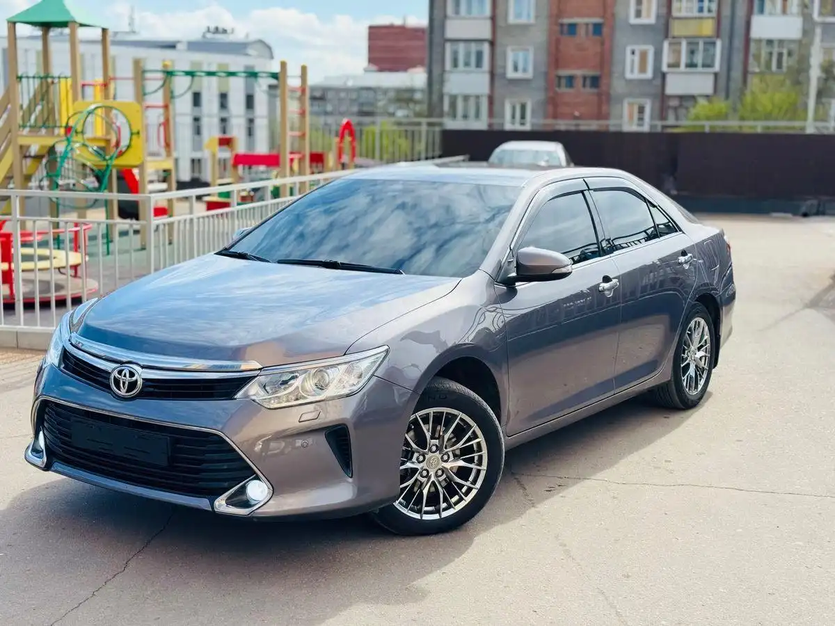 Toyota Camry 2016 года в идеальном состоянии - Легковые автомобили (Авто) в Улан-Удэ