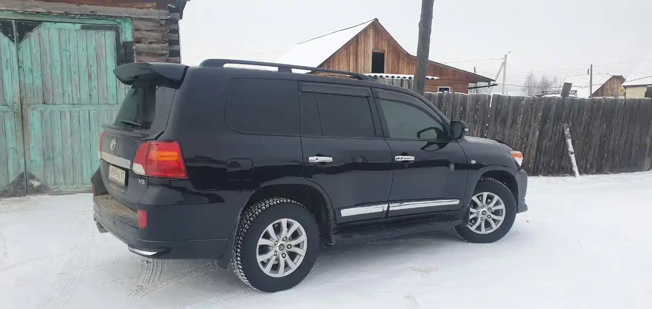 Продам или обменяю Toyota Land Cruiser 200, 4.7 бензин, 2008 год - Внедорожники (Авто) в Улан-Удэ