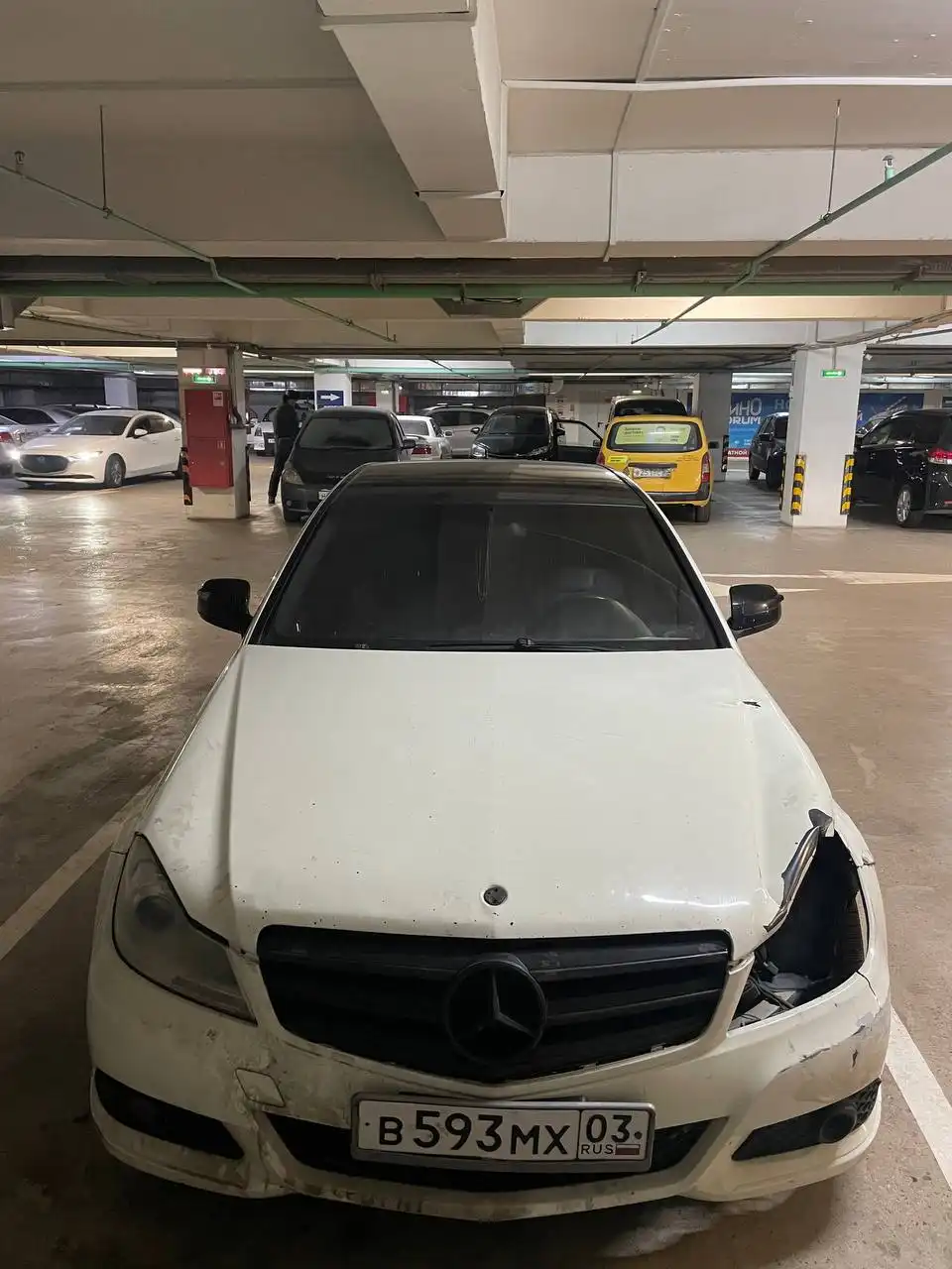 Mercedes-Benz C 2.5 левый руль - Легковые автомобили (Авто) в Улан-Удэ