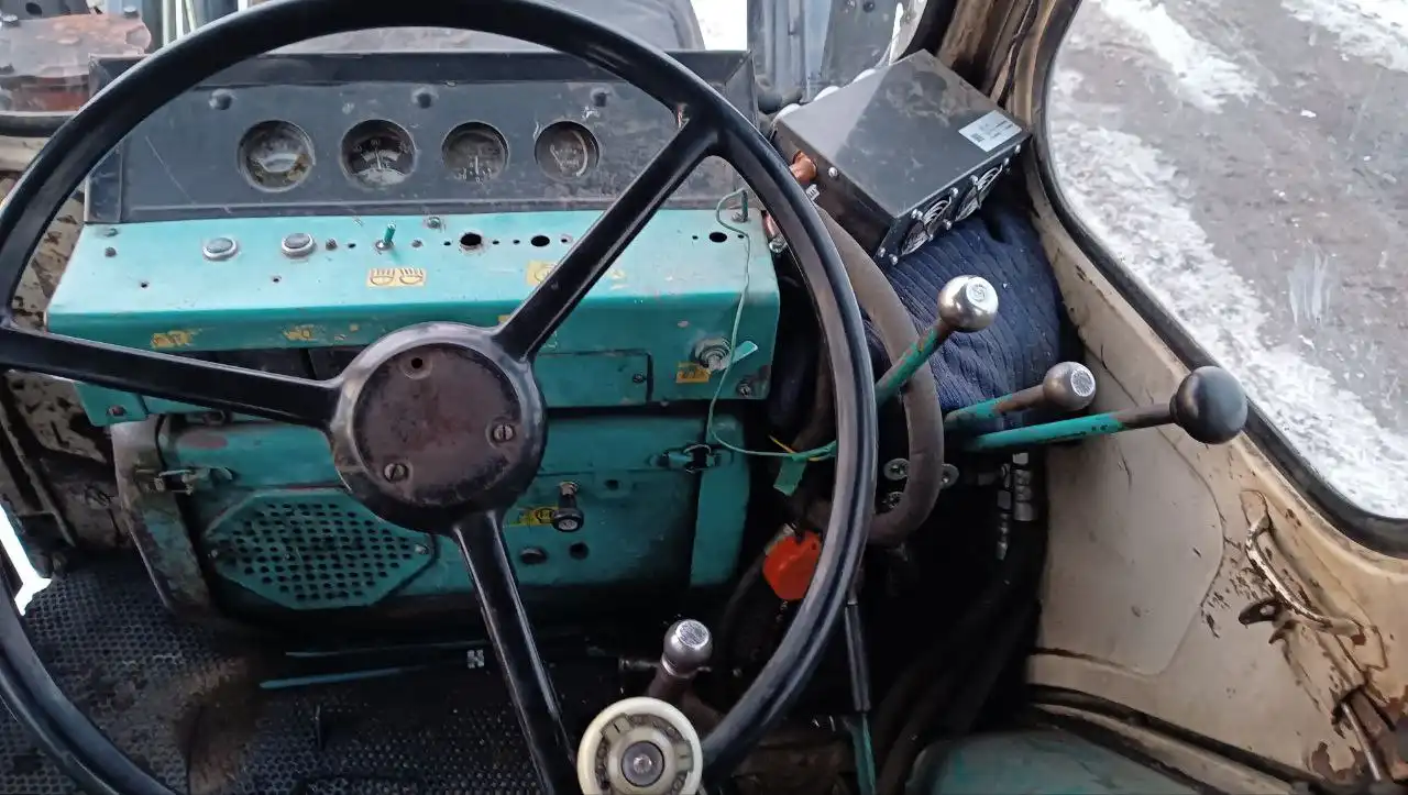 Продажа трактора и прицепа в Кабанском районе - Сельхозтехника (Авто) в Улан-Удэ