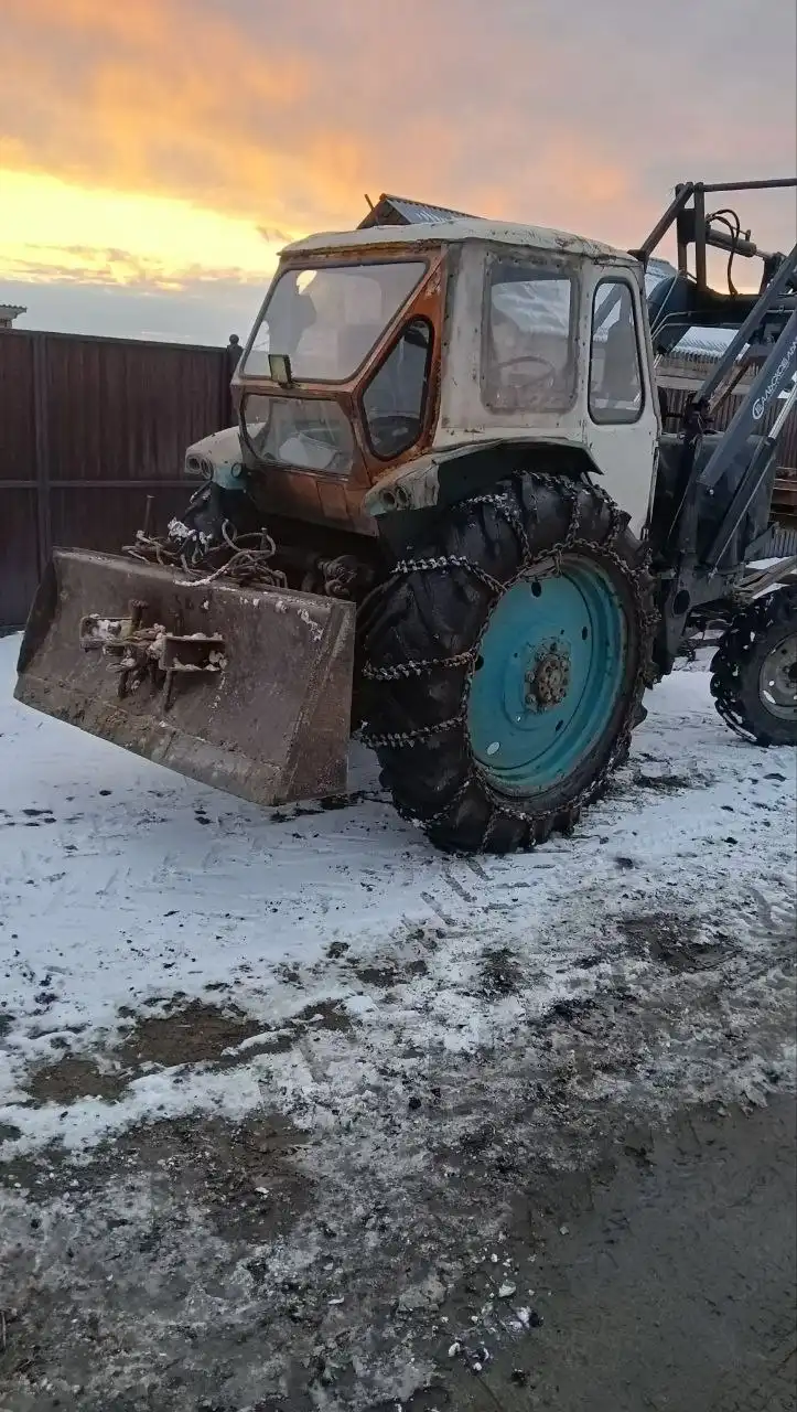 Продажа трактора и прицепа в Кабанском районе - Сельхозтехника (Авто) в Улан-Удэ