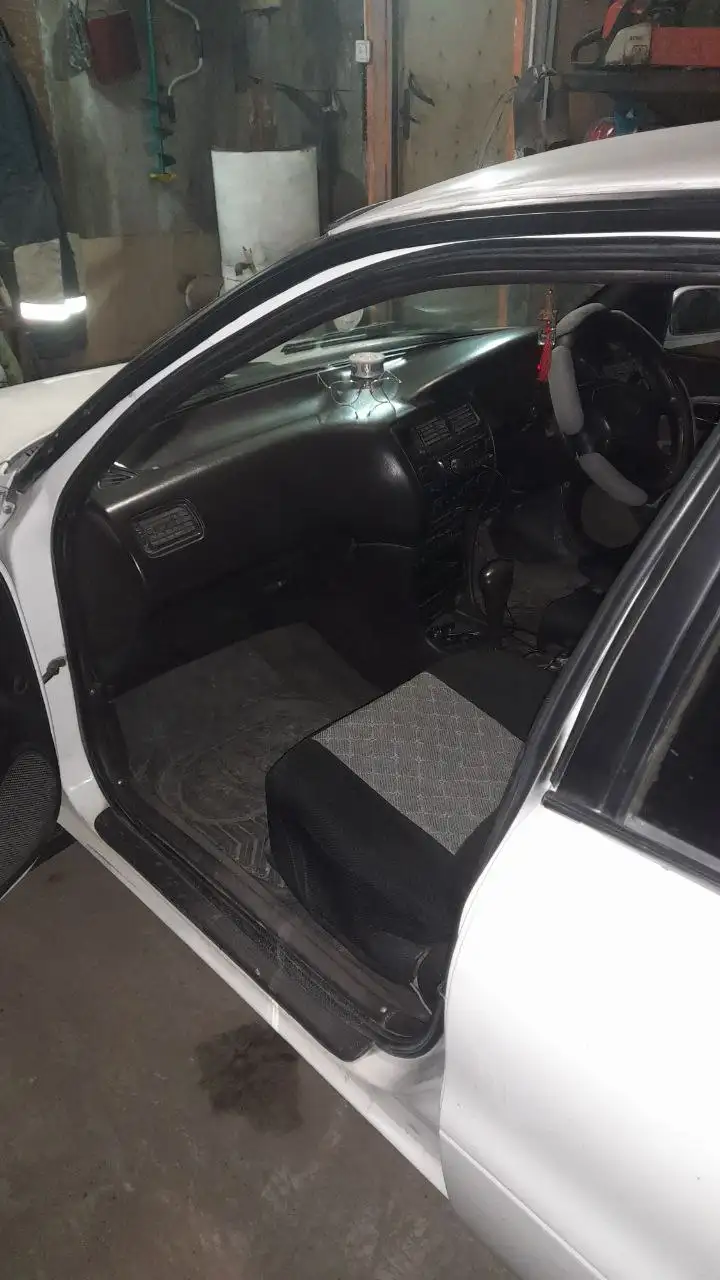 Продажа Toyota Sprinter 1992 года выпуска - Авто в Улан-Удэ