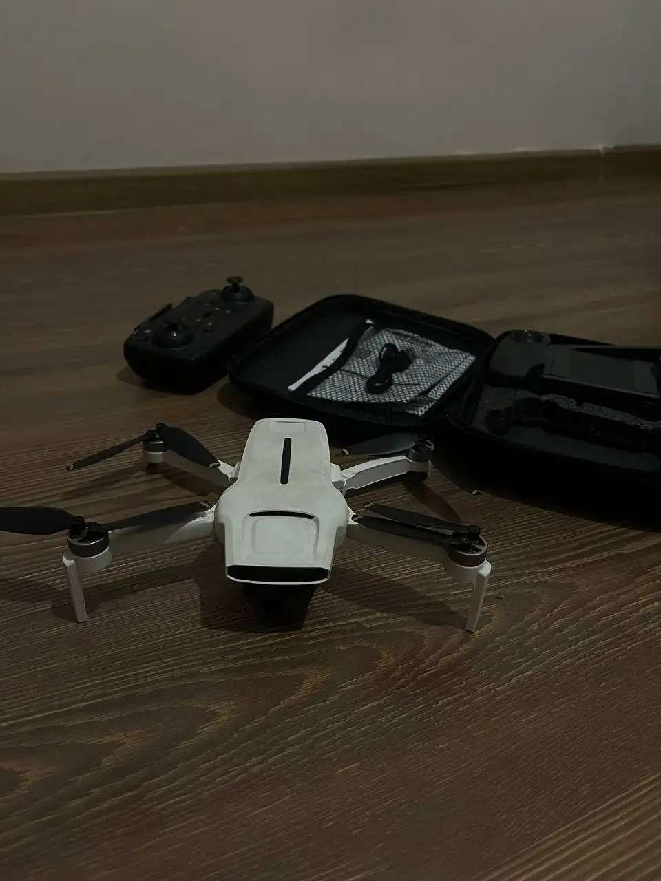 Продажа резины, документов ВАЗ, сабвуфера, магнитолы и квадрокоптера - Барахолка в Улан-Удэ