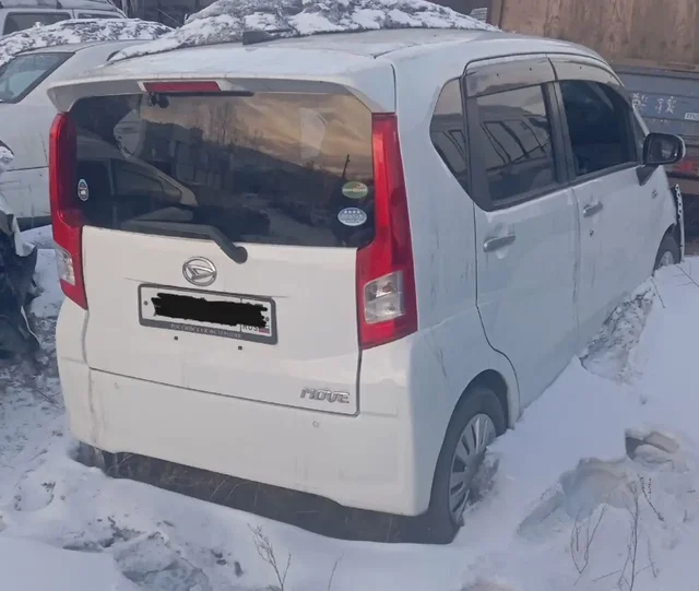 Продажа автомобилей Toyota Prius, Daihatsu Move, Vortex Tingo целиком или в разбор - Прицепы в Улан-Удэ