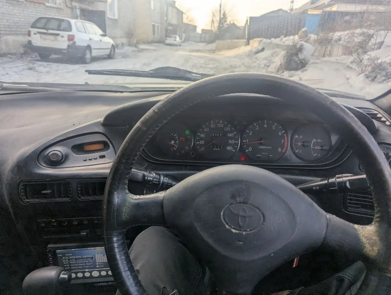 Продажа автомобиля на ходу с двигателем 1.6 АКПП - Авто в Улан-Удэ