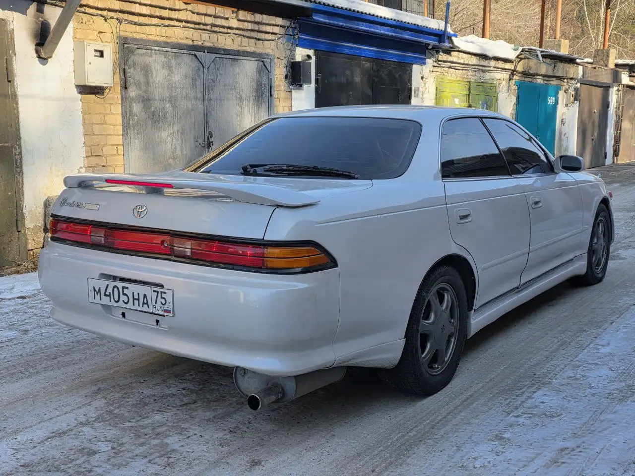 Продажа автомобиля 2.5 на полном ходу - Авто в Улан-Удэ