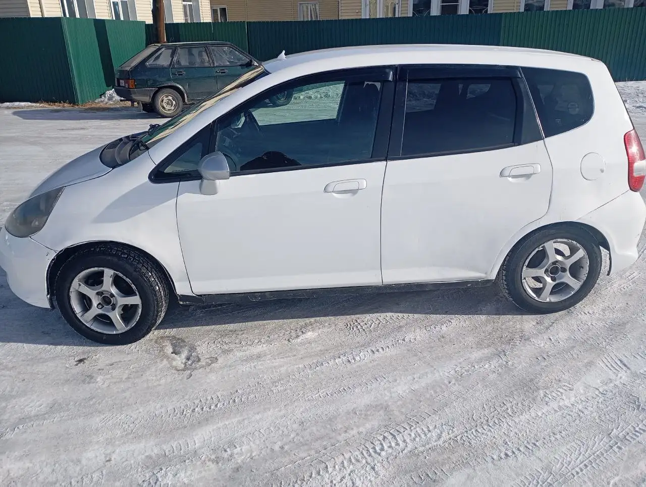 Продажа автомобиля с отличным состоянием двигателя и подвески - Авто в Улан-Удэ