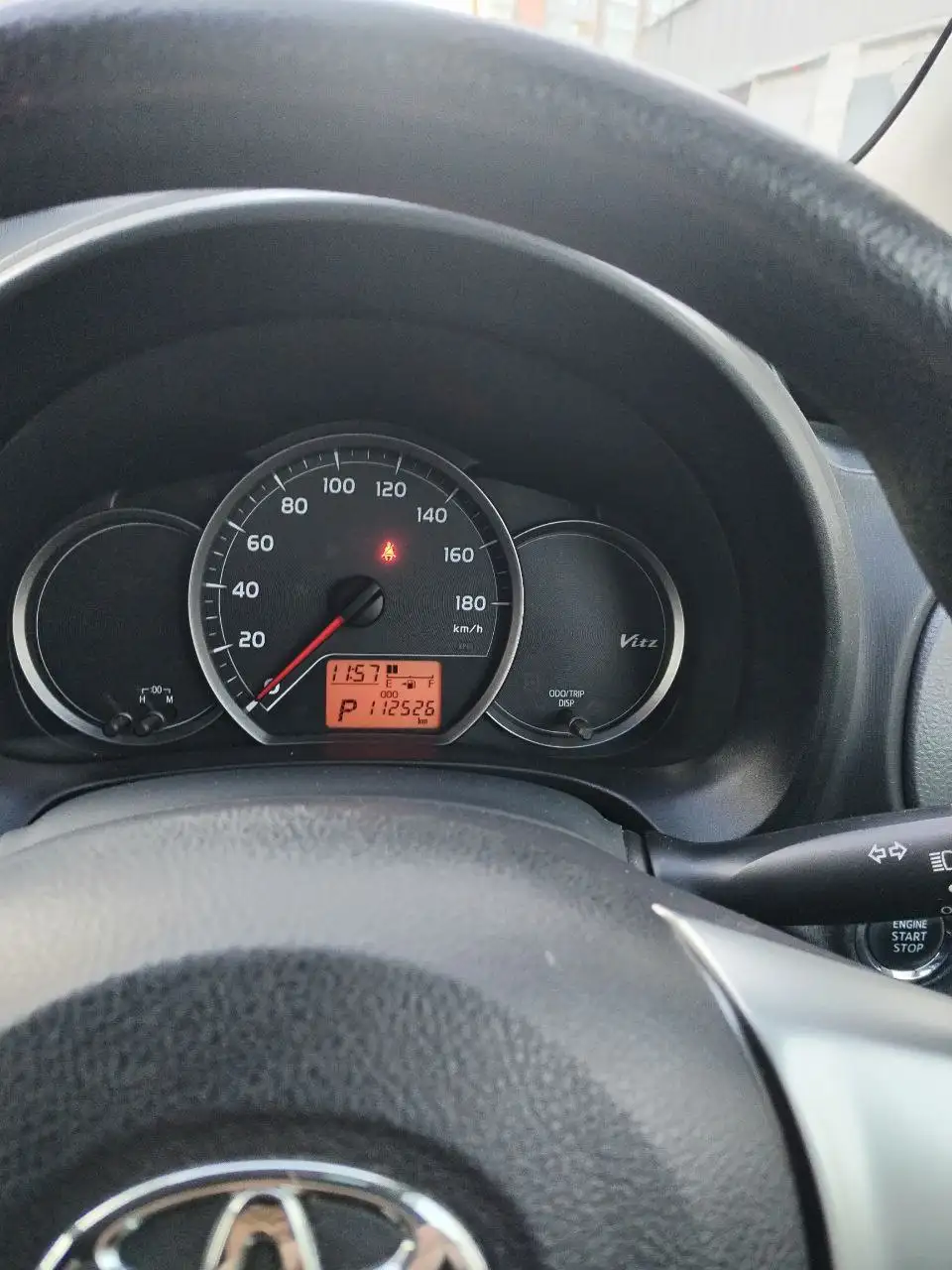 Продажа Toyota Vitz 2013 г.в. - Легковые автомобили (Авто) в Улан-Удэ