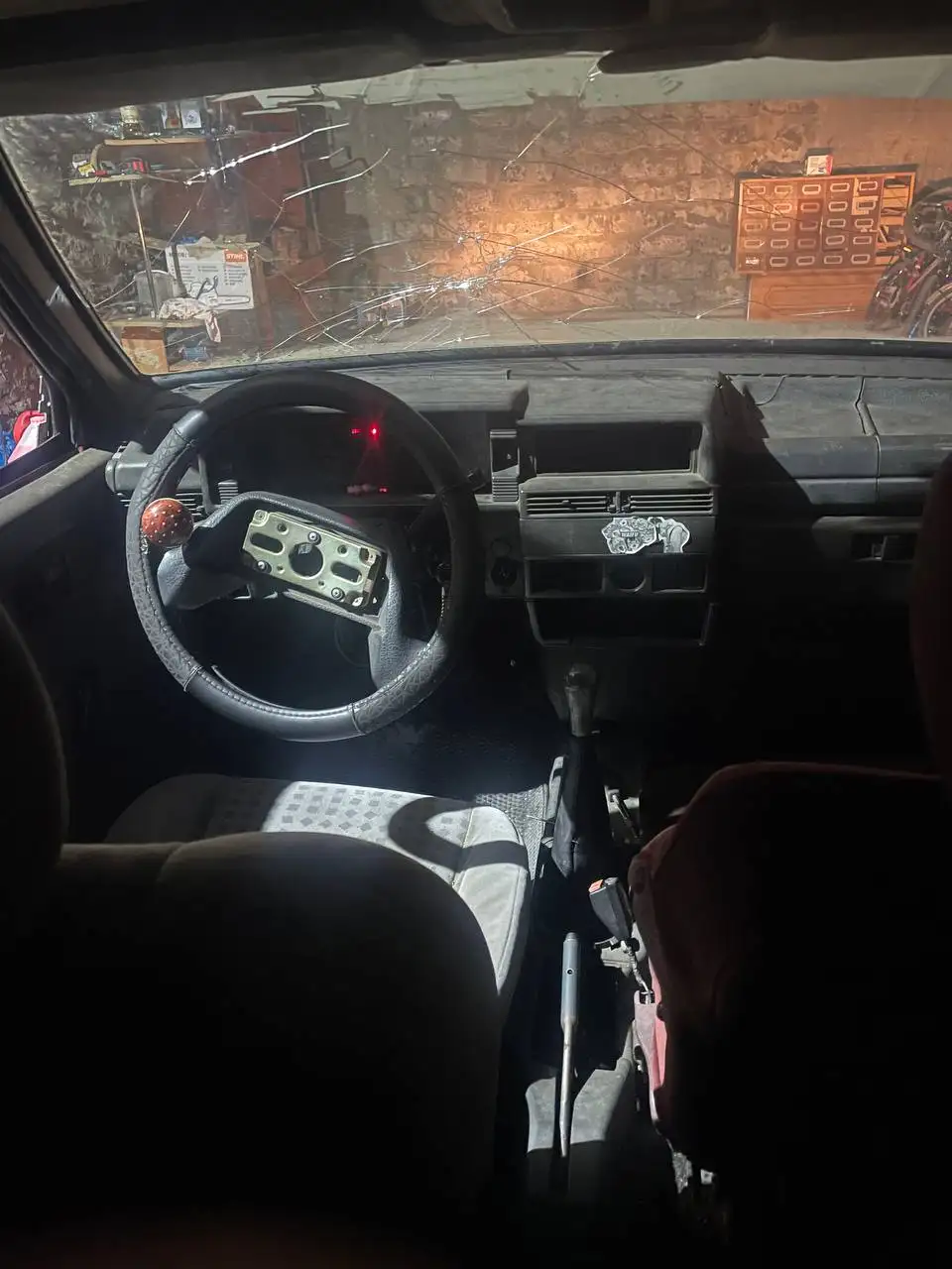 Продажа запчастей ВАЗ 21099 или автомобиля целиком - Автомобильные запчасти (Запчасти) в Улан-Удэ