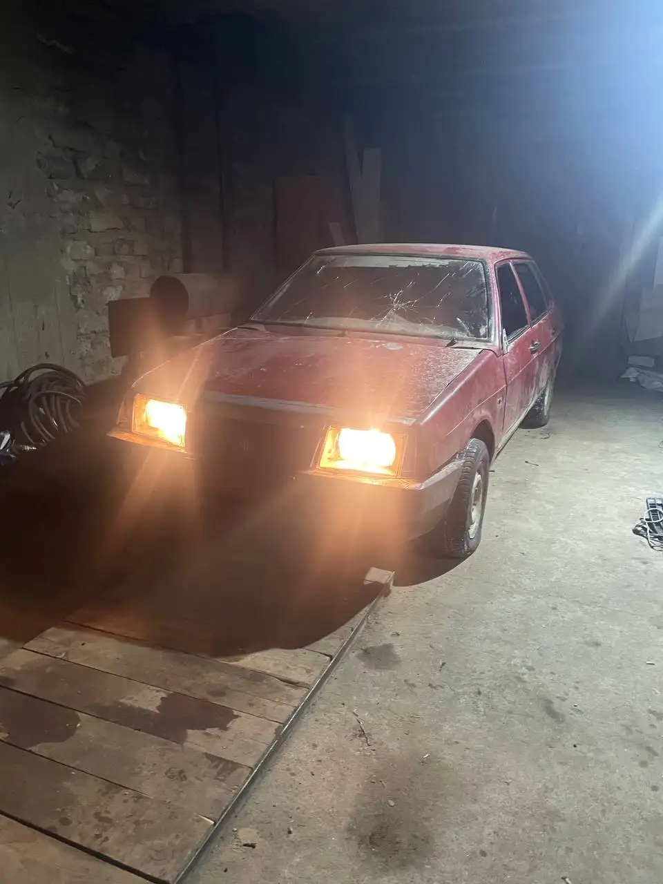 Продажа запчастей ВАЗ 21099 или автомобиля целиком - Автомобильные запчасти (Запчасти) в Улан-Удэ