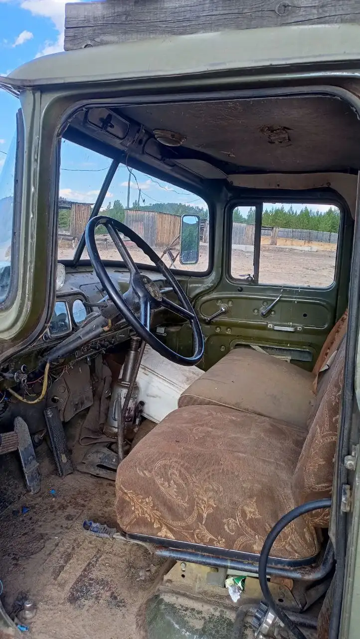 Продажа лесовозов ЗиЛ 130 и ЗиЛ 131 в Заиграевском районе - Грузовики (Авто) в Улан-Удэ