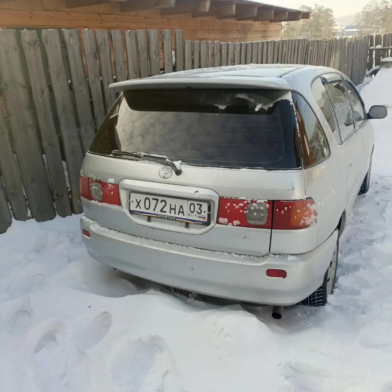 Продажа Toyota Ipsum 1999 года 7-местный - Минивэны (Авто) в Улан-Удэ