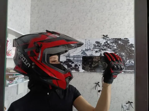 Продажа шлема размер L - Барахолка в Каменск