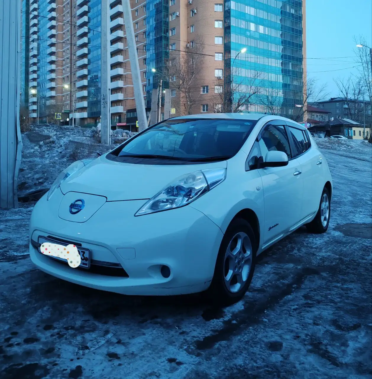 Продам Nissan Leaf 2012 года в Улан-Удэ - Электромобили (Авто) в Улан-Удэ