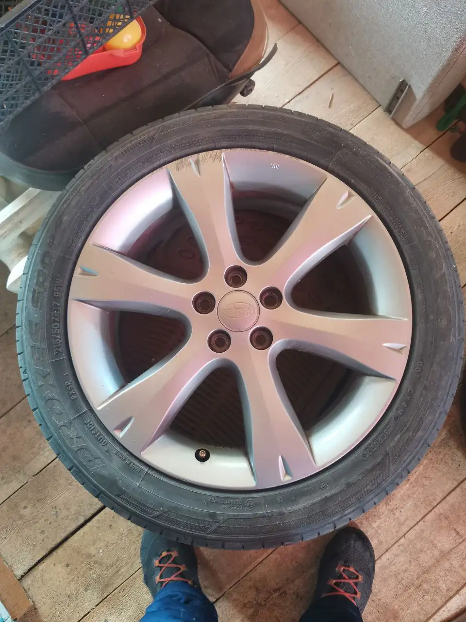 Диски Subaru Enkei 7jj с шинами 215/50/R17 - Диски и шины (Запчасти) в Улан-Удэ