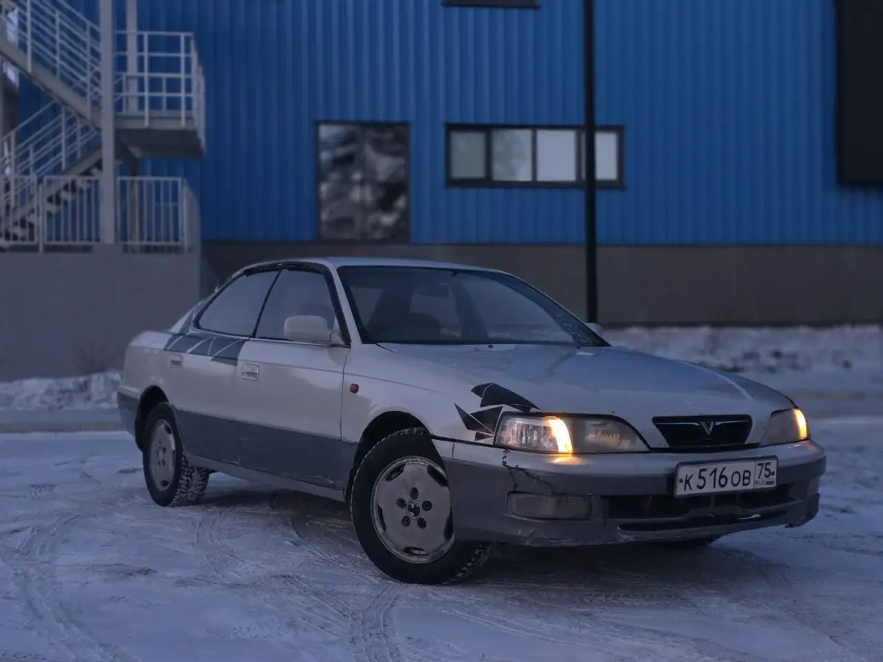 Продажа автомобиля Vista 43 с полным приводом - Легковые автомобили (Авто) в Улан-Удэ