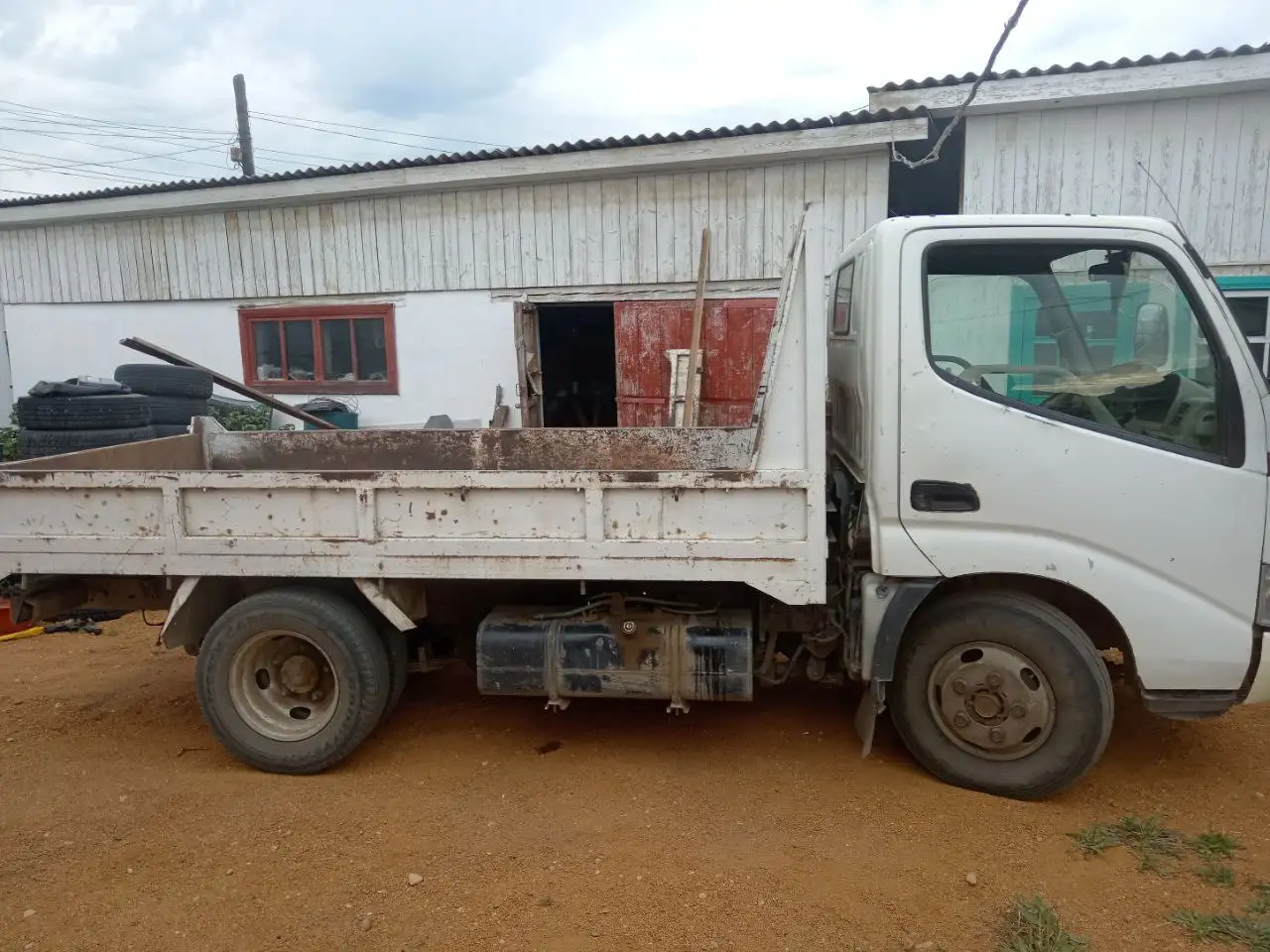 Продам грузовик самосвал с двигателем 4.6 - Грузовики (Авто) в Улан-Удэ