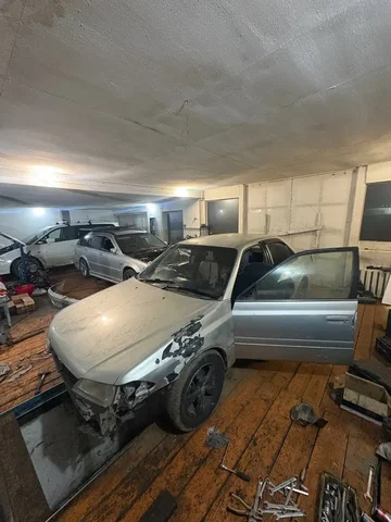 Продажа автомобиля Toyota Carina E 1999 года - Квадроциклы в Улан-Удэ