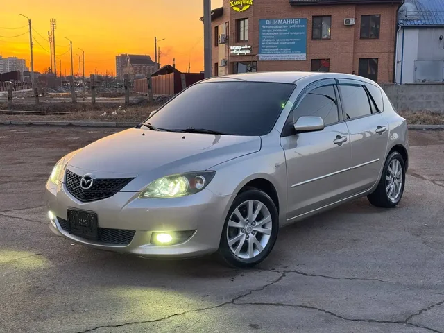 Продам MAZDA 3 2006 года в отличном состоянии - Квадроциклы в Улан-Удэ