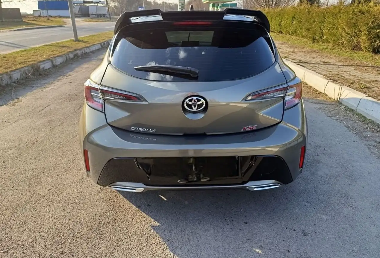 Продам Toyota RAV4 2018 - Внедорожники, кроссоверы (Авто) в Улан-Удэ
