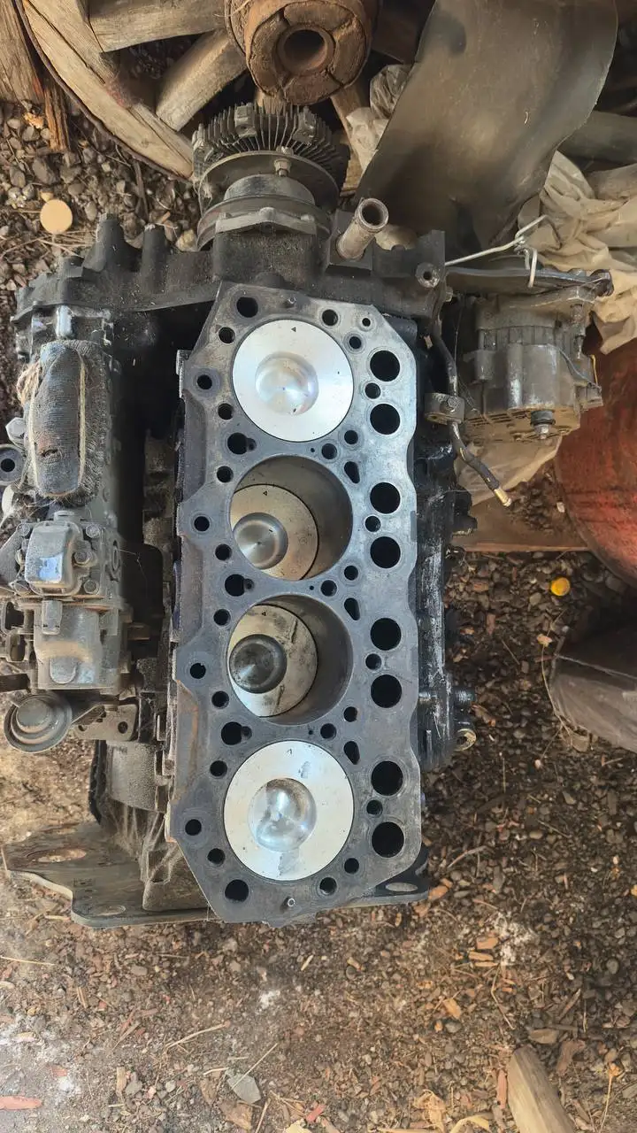 Продам двигатель Мицубиси кантер 4D33 - Двигатели (Запчасти) в Улан-Удэ