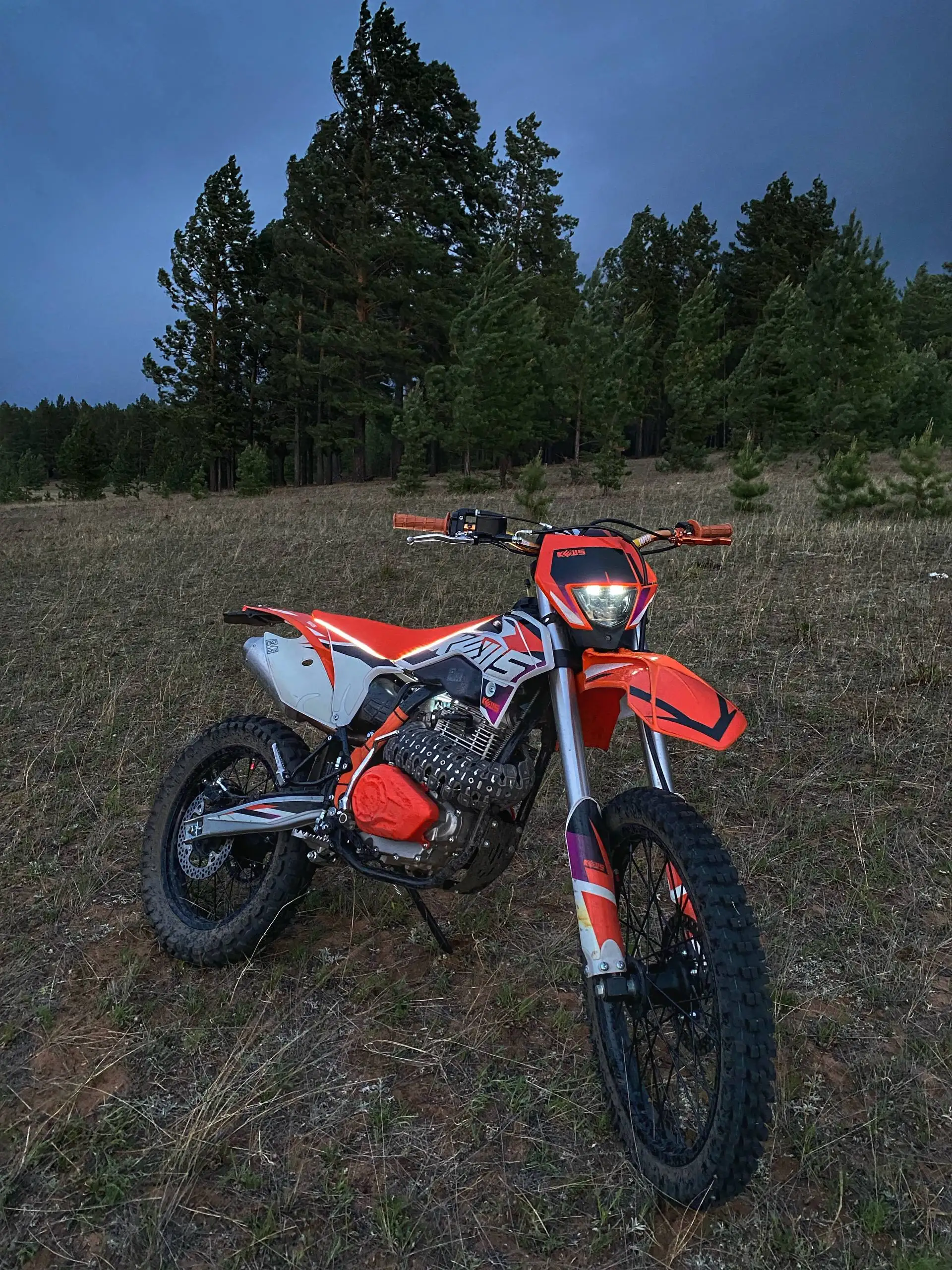 Продается эндуро Kews k10 pr300 - Мотоциклы (Авто) в Хоринск