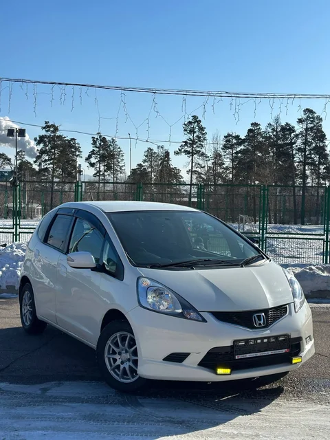Продажа Honda Fit 2008 года в отличном состоянии - Внедорожники и кроссоверы в Улан-Удэ