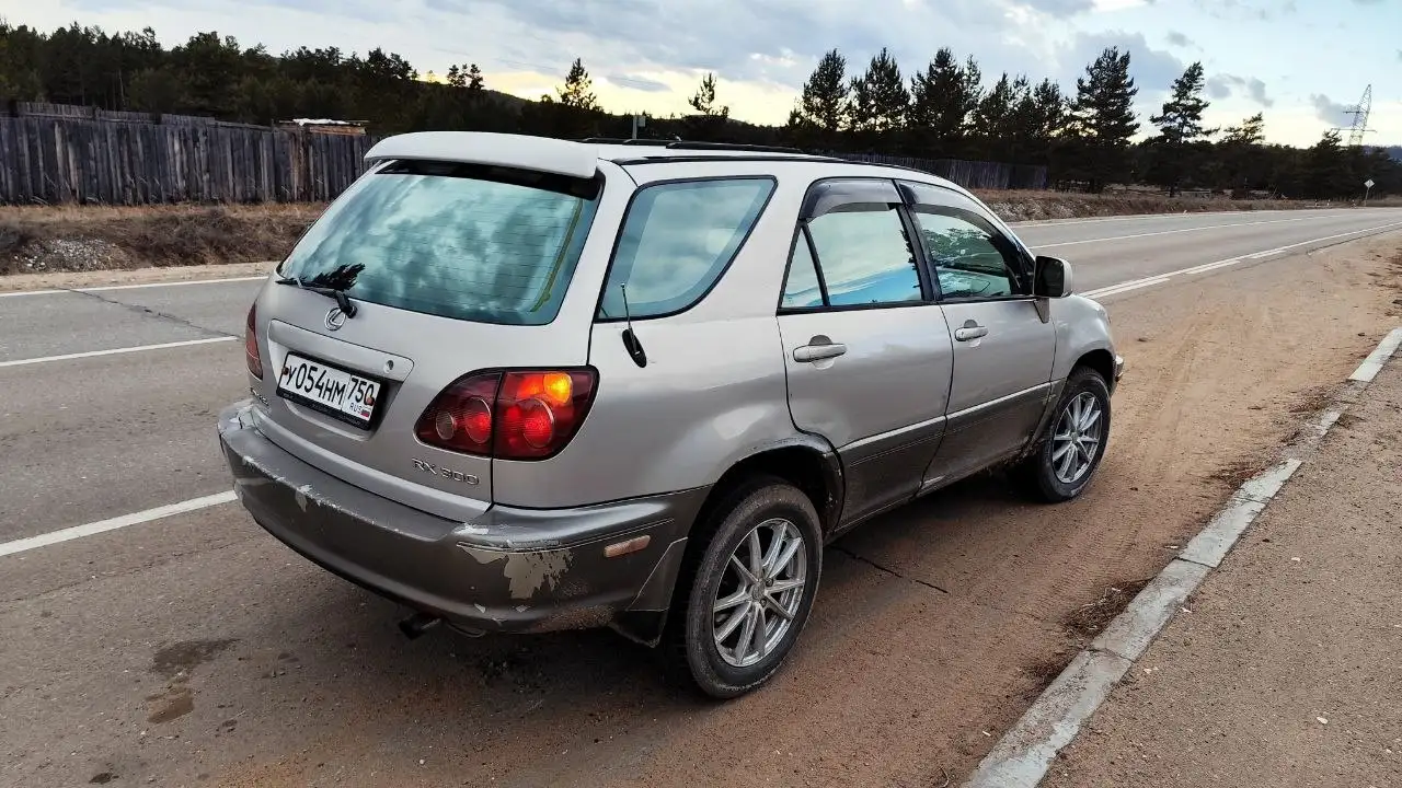 Продажа Lexus RX 300 2000 года - Внедорожник (Авто) в Улан-Удэ