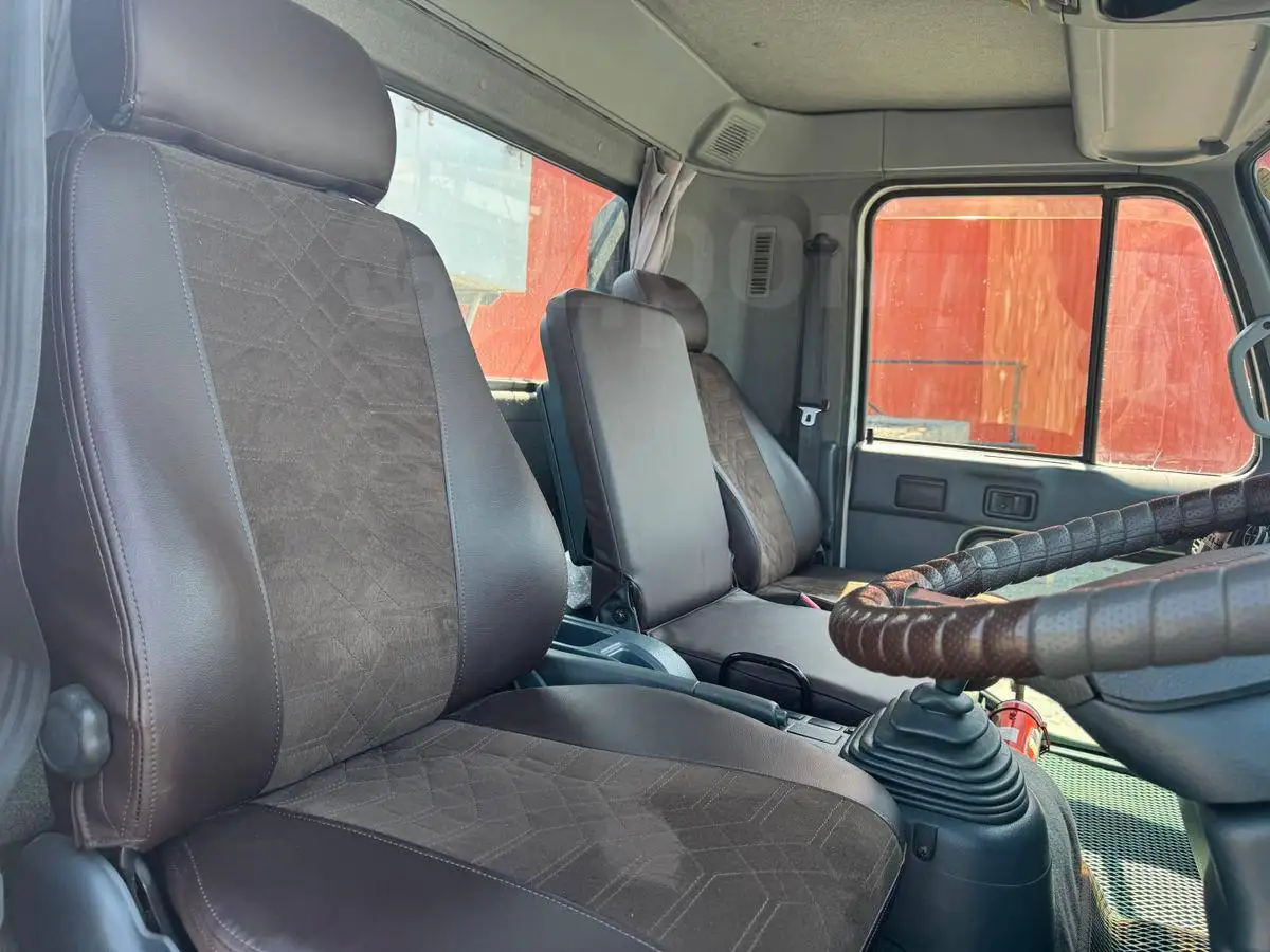 Продается Манипулятор Nissan Diesel UD 2001 года - Грузовики и спецтехника (Авто) в Улан-Удэ