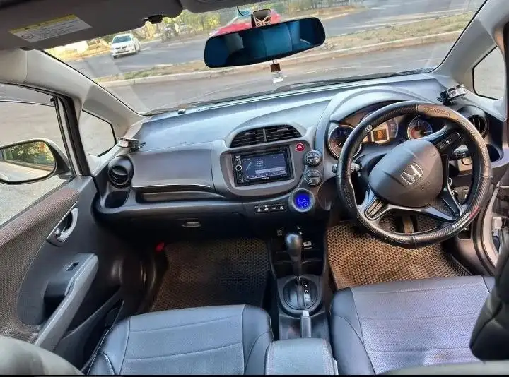 Продажа Хонда Фит Шатл 2013 года - Легковые автомобили (Авто) в Улан-Удэ