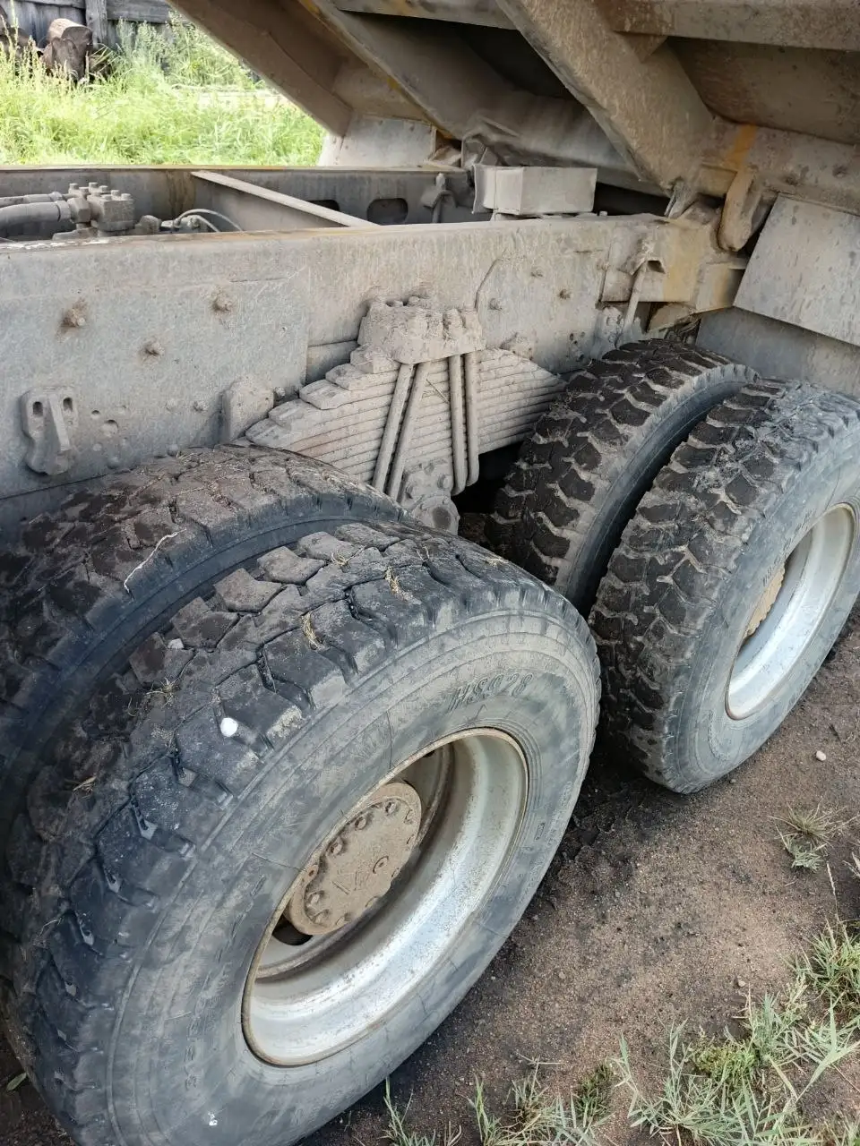 Самосвал Хово 2008 года - Грузовики (Авто) в Улан-Удэ