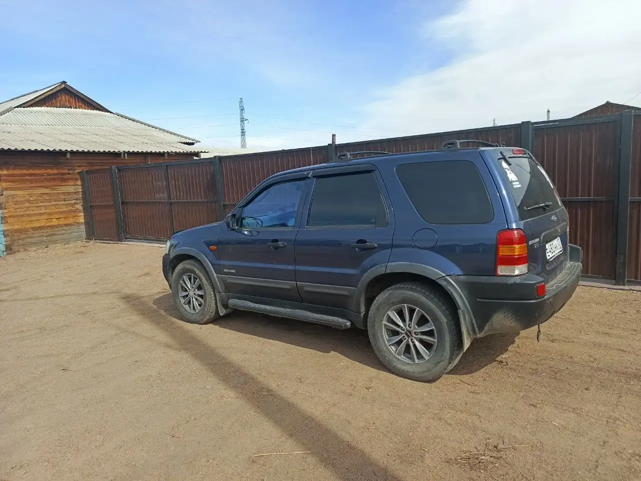 Продажа автомобиля Форд Эскейп 2001 года - Авто в Улан-Удэ