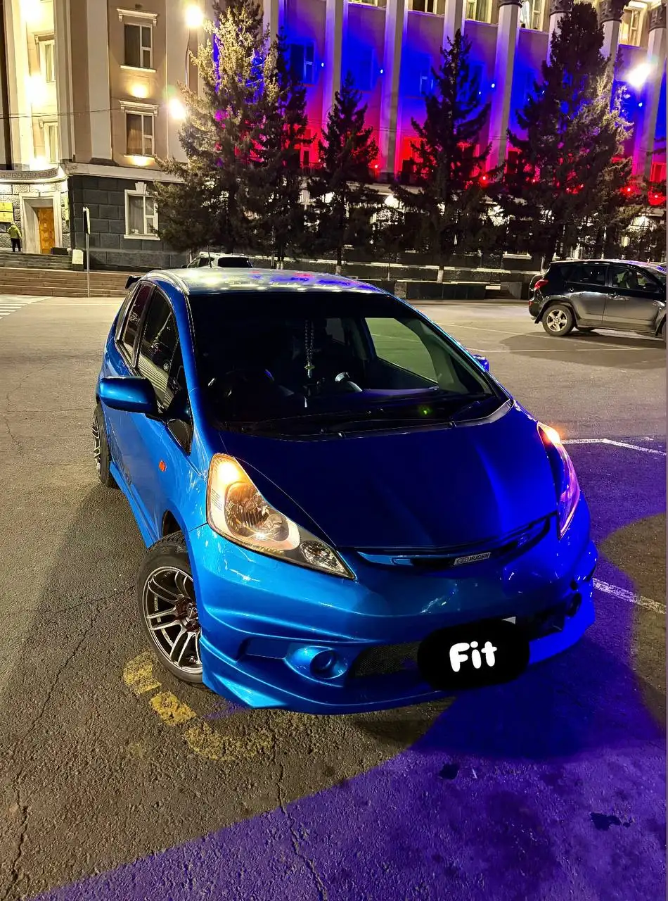 Продажа автомобиля Honda Механика 1.3 2008 года - Авто в Улан-Удэ