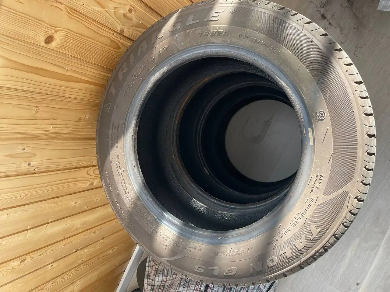 Шины Triangle 185/65 R14 - Шины и диски (Авто) в Улан-Удэ