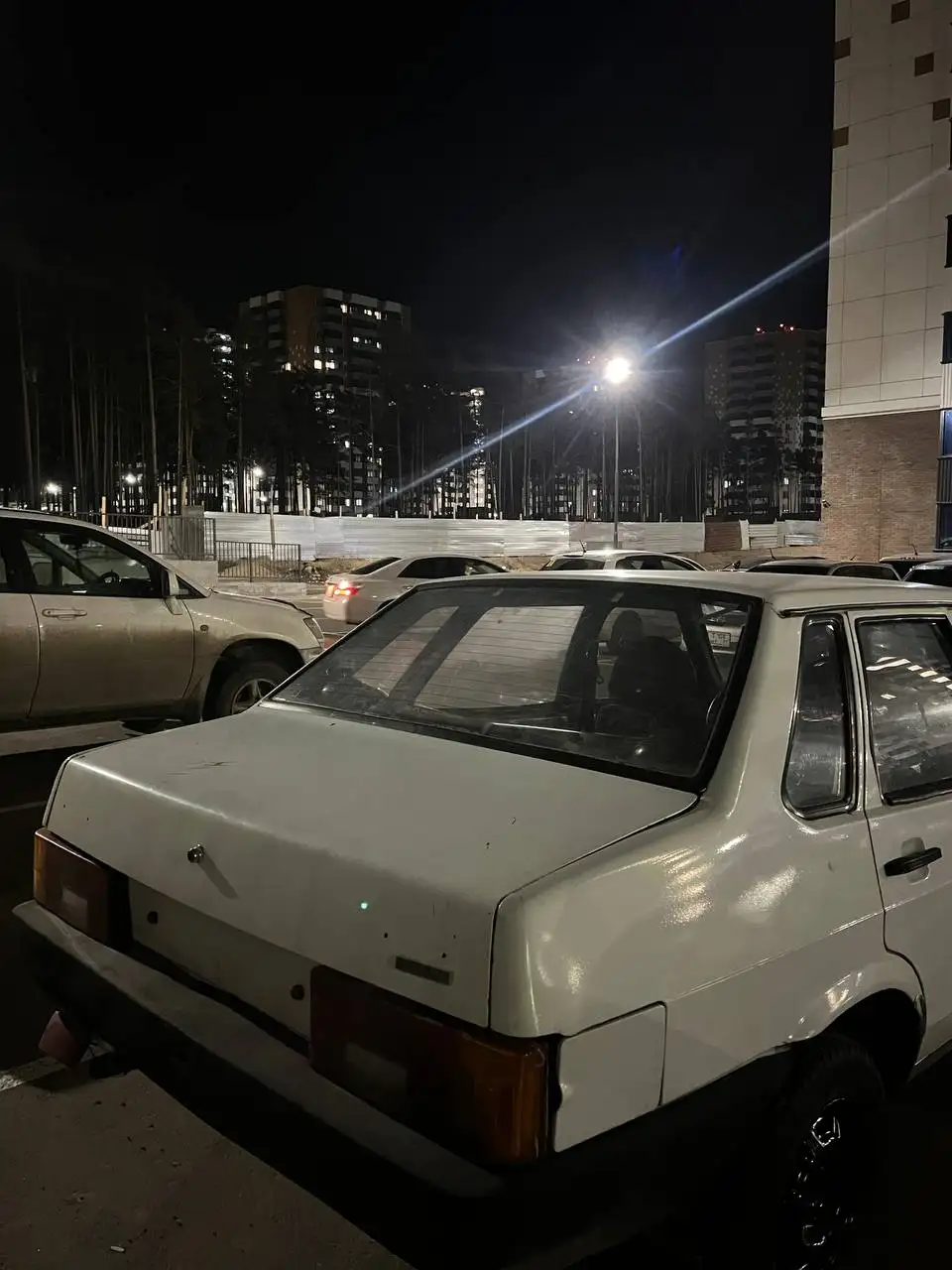 Продажа автомобиля с кузовом в хорошем состоянии и капитальным ремонтом двигателя - Авто в Улан-Удэ