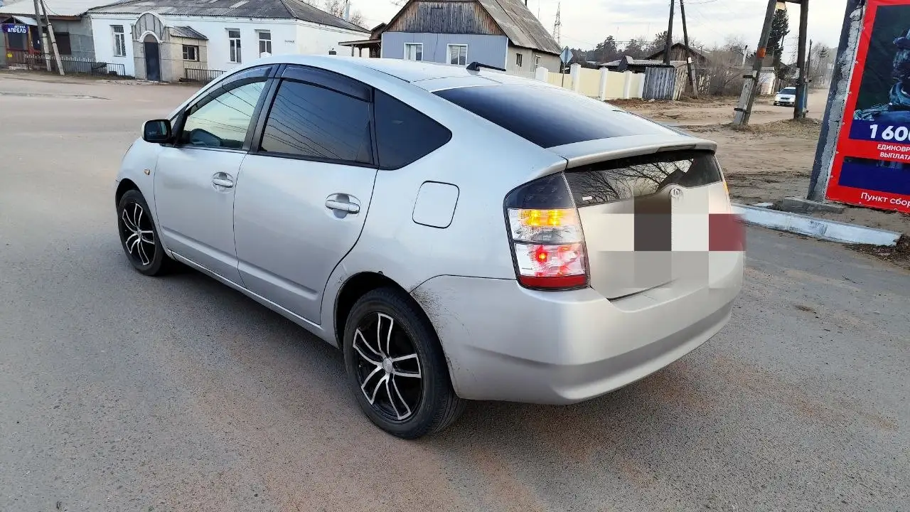 Тойота Приус 2010 года - Легковые автомобили (Авто) в Улан-Удэ