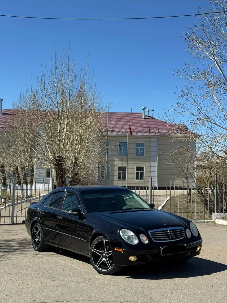 Mercedes-Benz E-Class 2003 - Легковые автомобили (Авто) в Улан-Удэ