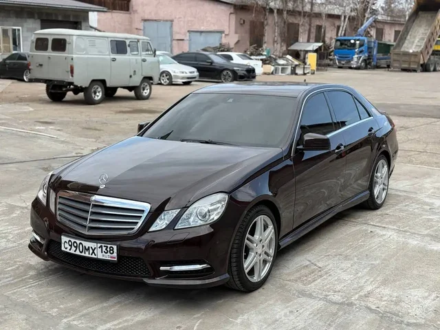 Mercedes-Benz E-class 1.8л 2012г - Легковой автомобиль в Улан-Удэ