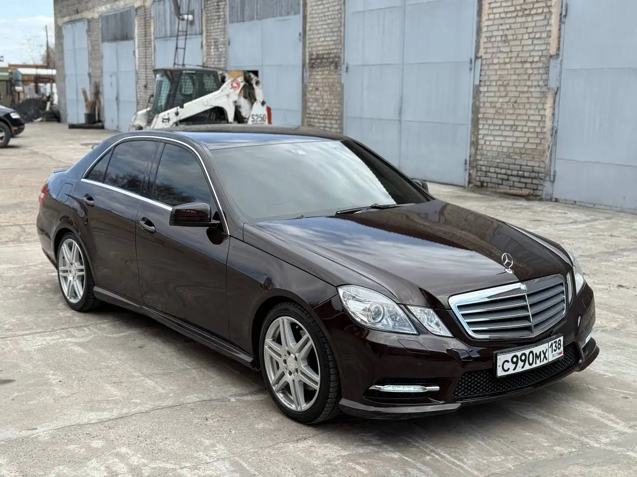 Mercedes-Benz E-class 1.8л 2012г - Легковые автомобили (Авто) в Улан-Удэ
