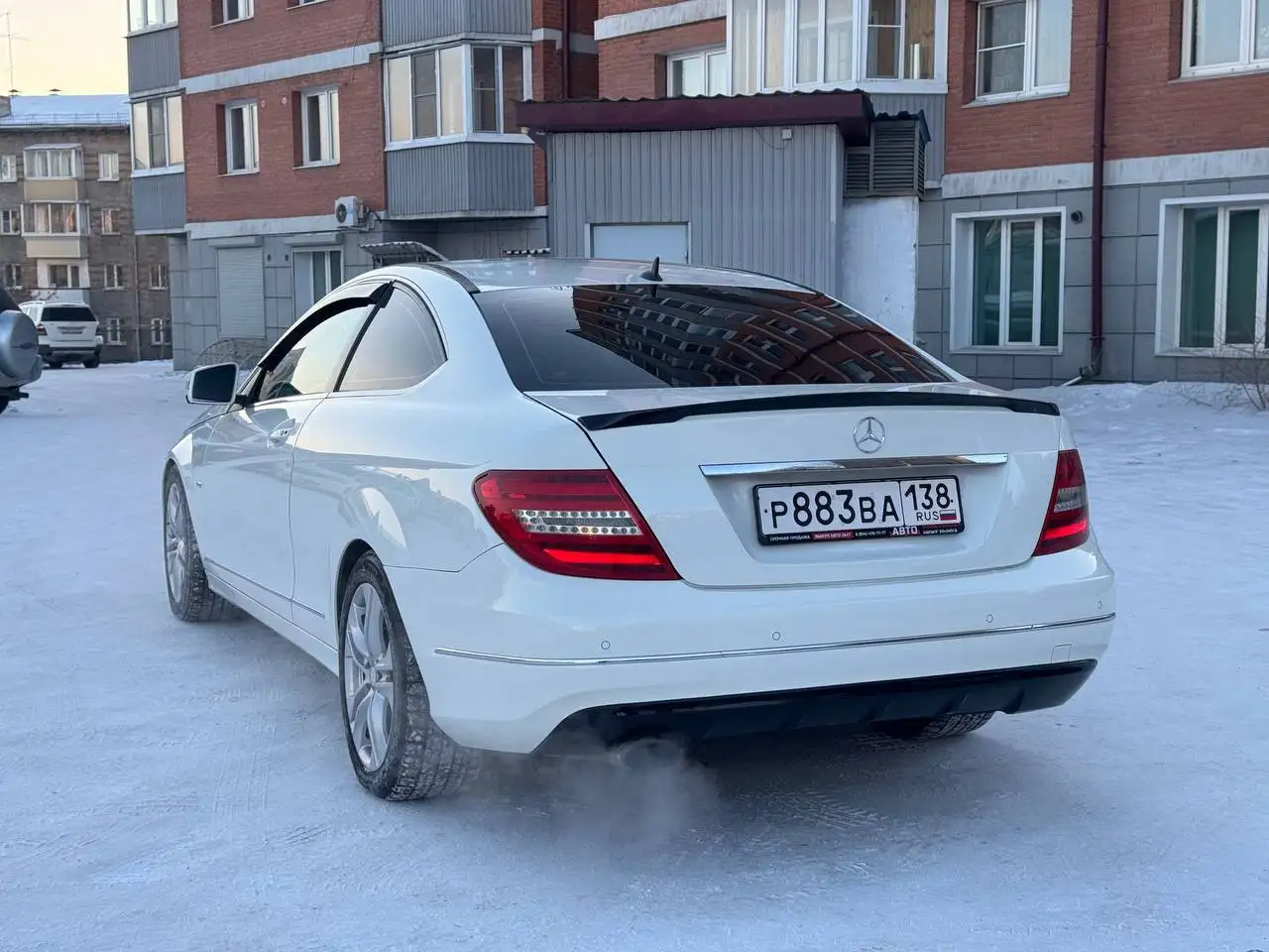 Mercedes-Benz C180 Coupe W204 2011 - Легковые автомобили (Авто) в Улан-Удэ