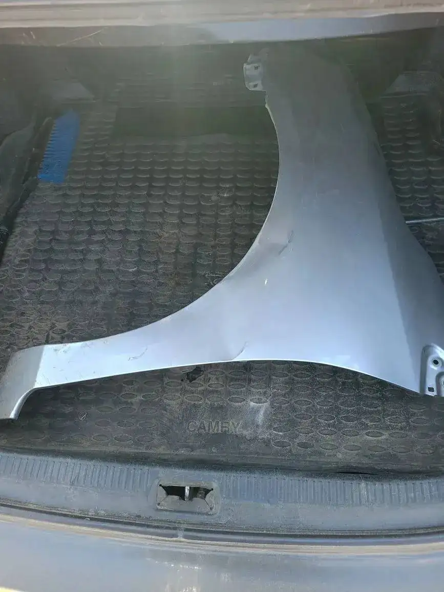 Продам переднее левое крыло Toyota Fielder - Запчасти для иномарок (Авто) в Улан-Удэ