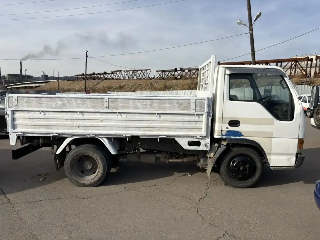 ISUZU ELF 1999 года в хорошем состоянии - Грузовики (Авто) в Улан-Удэ