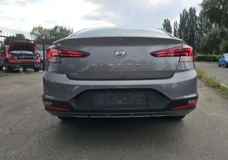 Hyundai Elantra 2019 - Легковые автомобили (Авто) в Казань