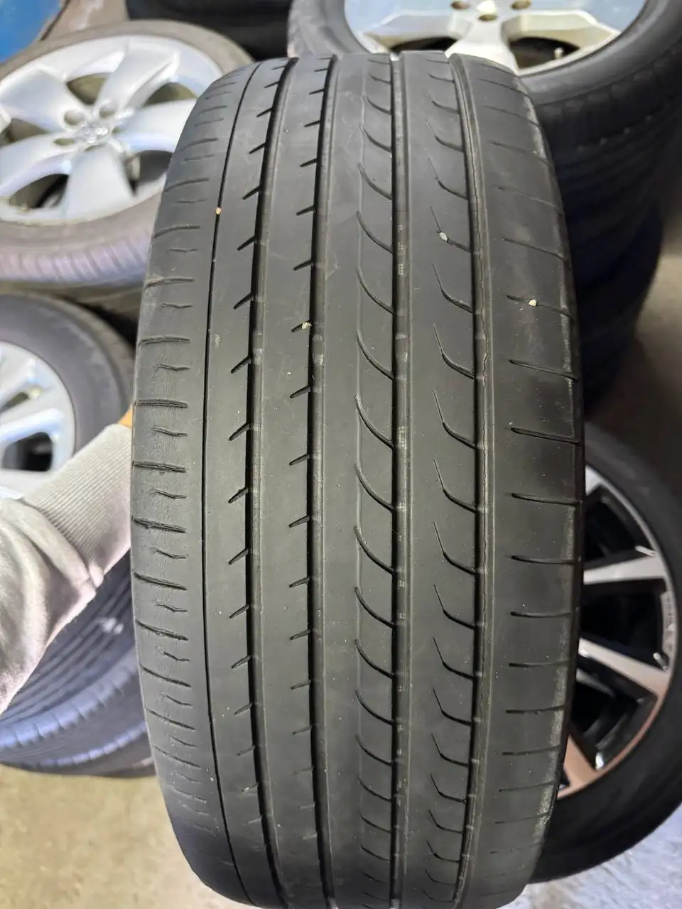 Литьё с летней резиной Yokohama 225/45 R18 - Шины и диски (Авто) в Улан-Удэ