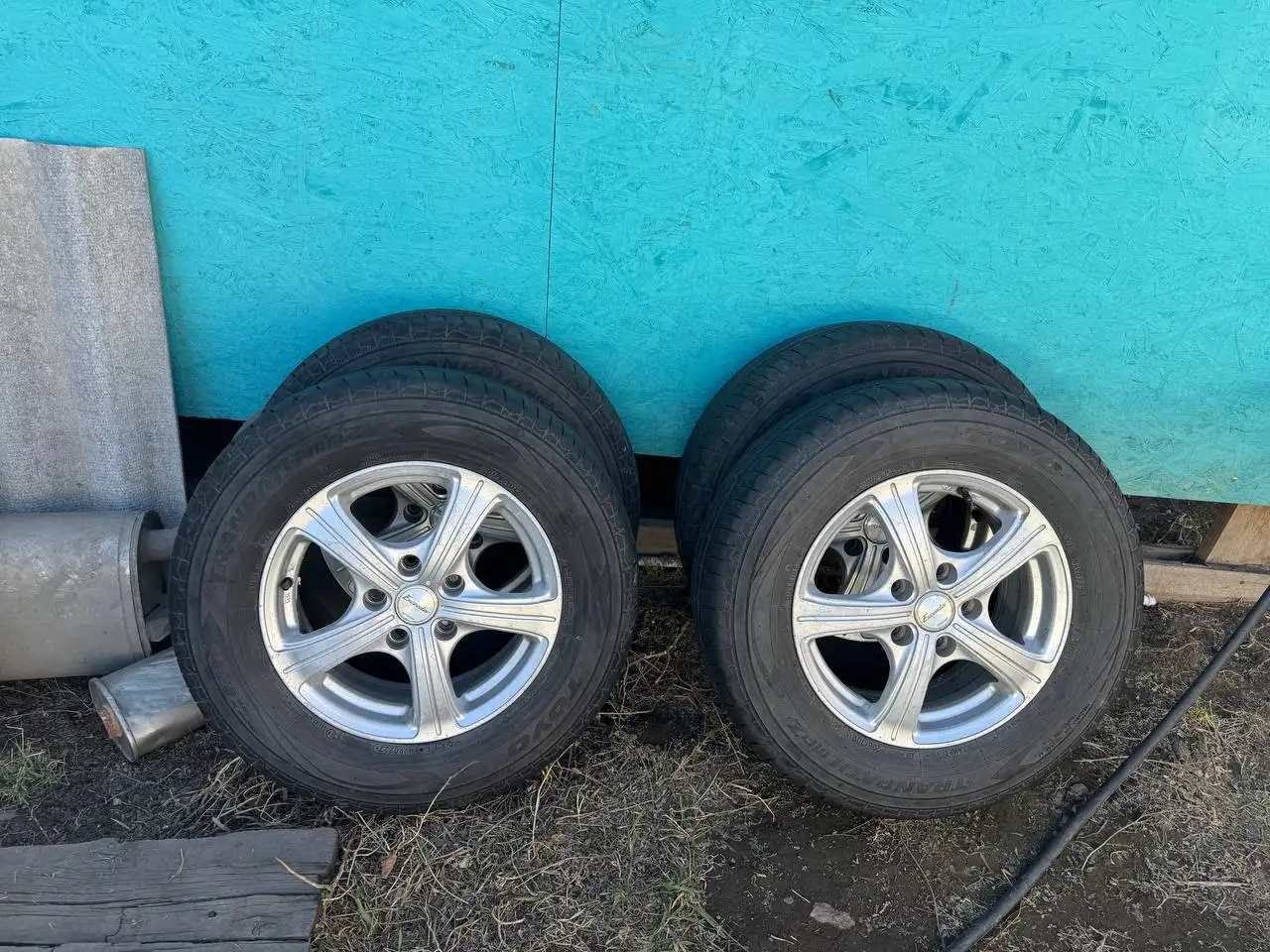 Литьё с летней резиной Toyo 205/70 R15 - Шины и диски (Авто) в Улан-Удэ
