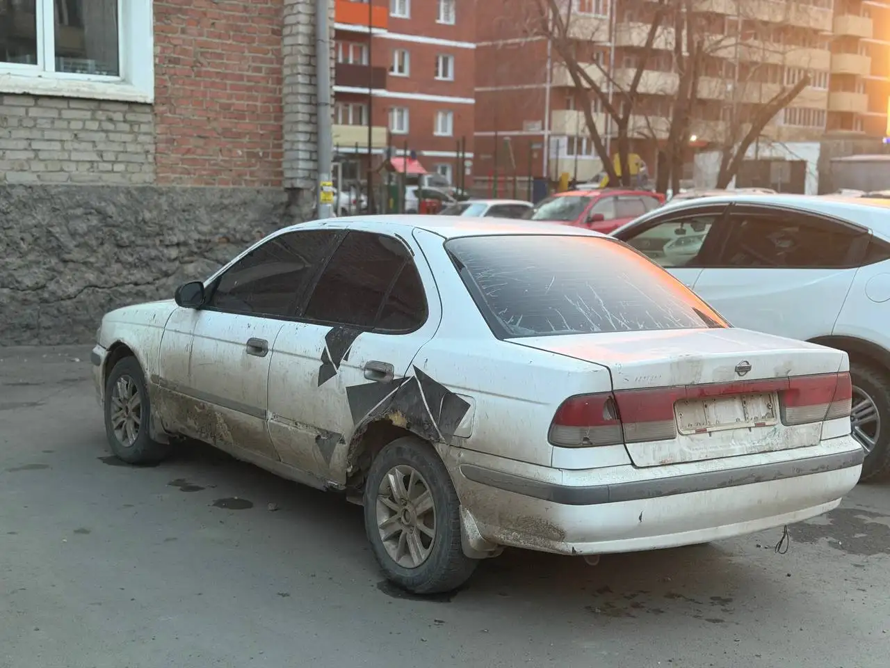 Продам автомобиль с проблемами кузова - Автомобили (Авто) в Улан-Удэ