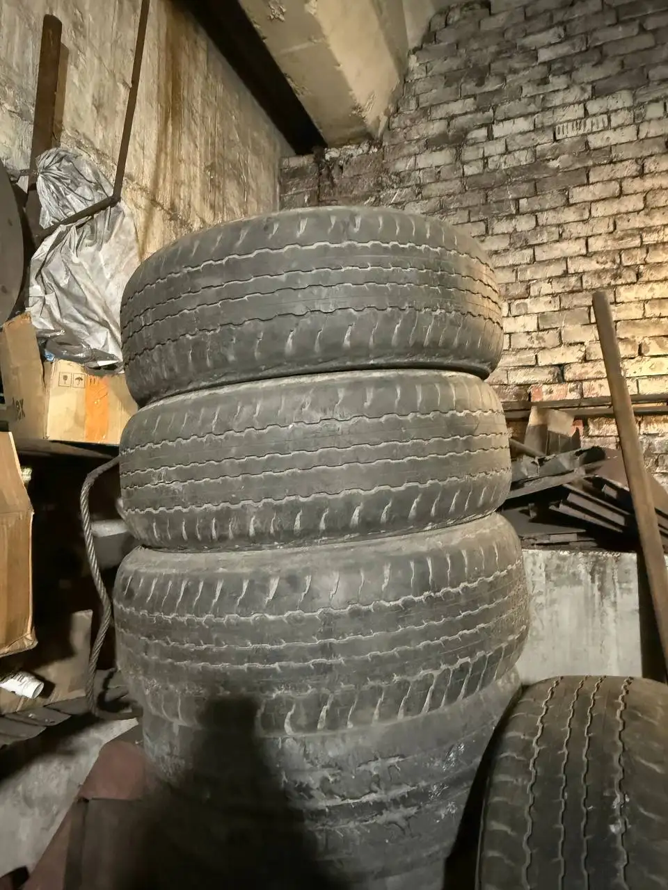 Продам покрышки Dunlop 265/60R18 - Шины и диски (Авто) в Улан-Удэ