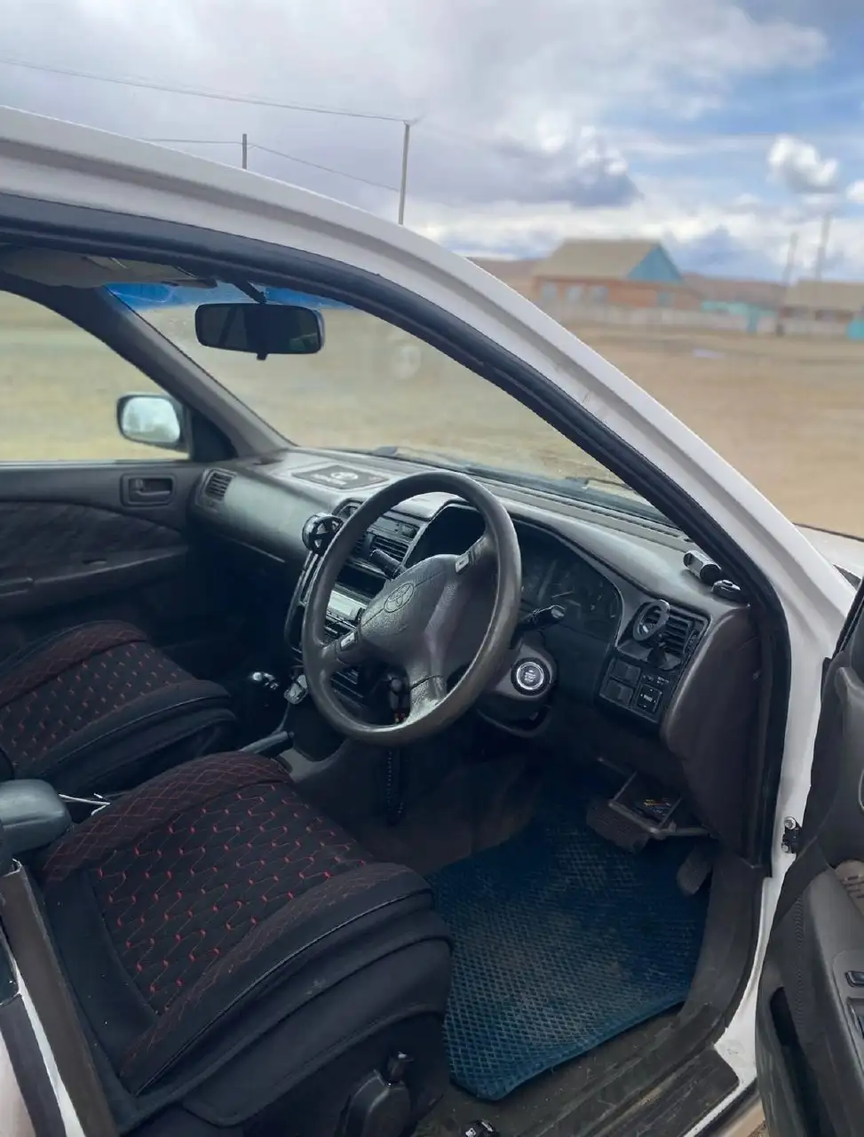 Toyota Carina в Улан-Удэ - Легковые автомобили (Авто) в Улан-Удэ