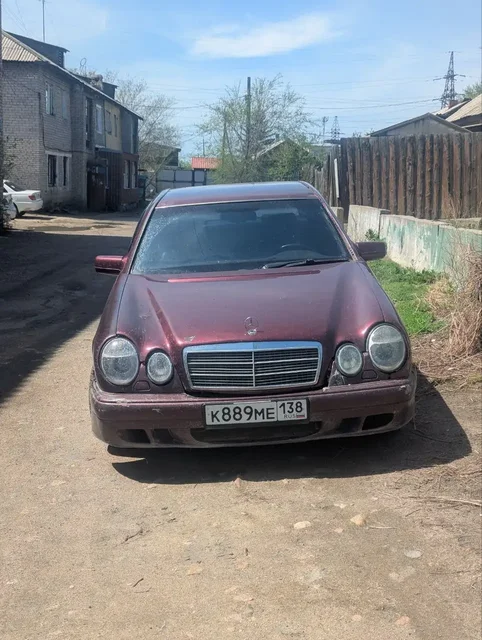 Toyot Aльфард 2.8 бензин - Запчасти в Улан-Удэ