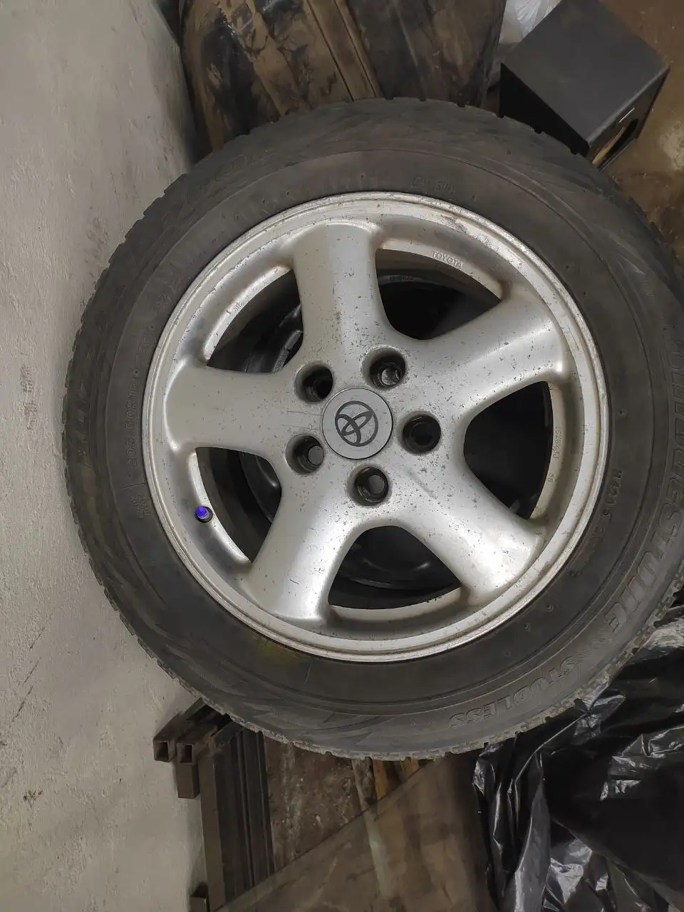 Продам турики х100 R16 - Колеса и шины (Авто) в Улан-Удэ